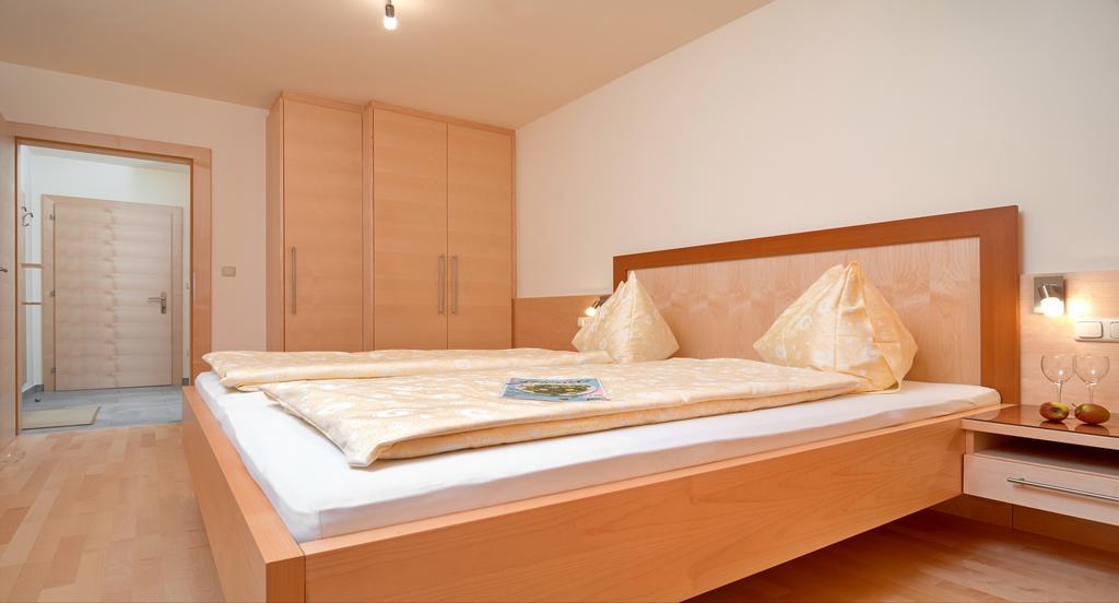 Hubertushof Hotel Latschach ober dem Faakersee Ngoại thất bức ảnh