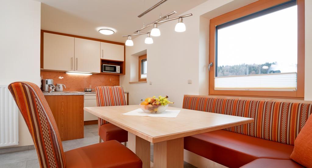Hubertushof Hotel Latschach ober dem Faakersee Ngoại thất bức ảnh