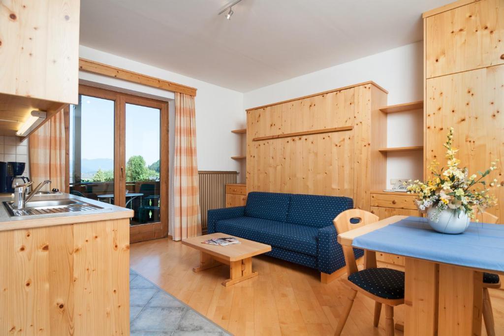 Hubertushof Hotel Latschach ober dem Faakersee Phòng bức ảnh