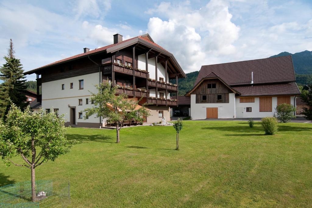 Hubertushof Hotel Latschach ober dem Faakersee Ngoại thất bức ảnh